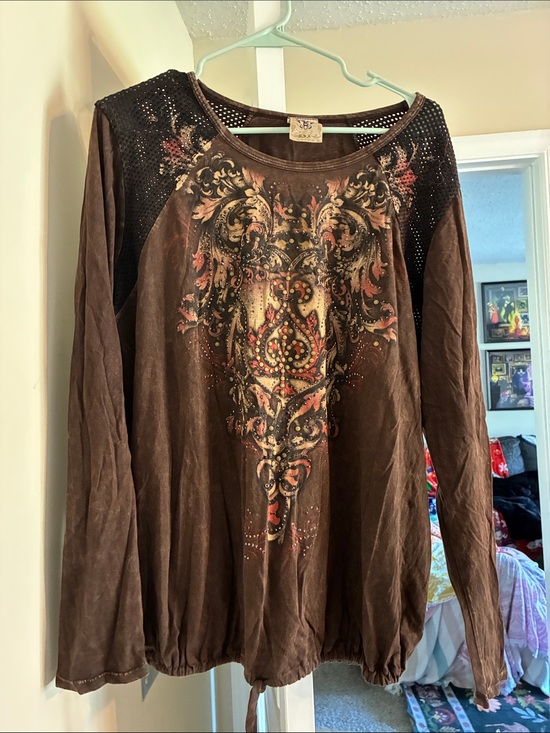 Vocal Tops - Vocal Brown Long-Sleeve Embellished Women's Tee